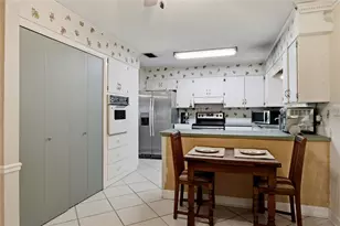 4211 Forest Hills Dr, Lakeland, FL 33813 - Photo 8