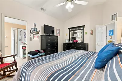 881 Foster Avenue, Sebastian, FL 32958 - Photo 14