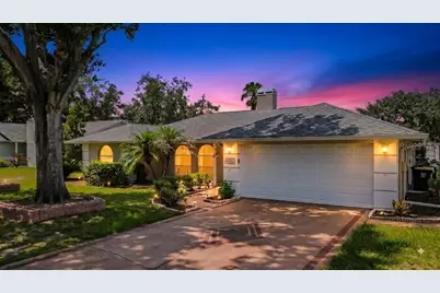 218 Glenridge Loop N, Lakeland, FL 33809 - Photo 2