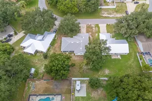 1660 Gamewell Trail, Lakeland, FL 33809 - Photo 38
