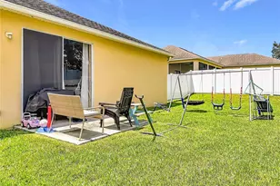 8230 Woodvine Cir, Lakeland, FL 33810 - Photo 46
