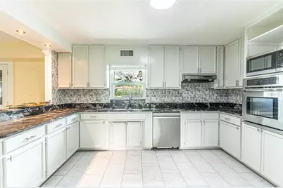 3510 Lakeview Drive, Sebring, FL 33870 - Photo 6