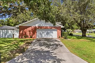 2021 Charnes Dr, Lakeland, FL 33813 - Photo 62