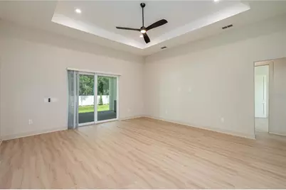 5410 Parker Estates Loop, Lakeland, FL 33811 - Photo 2