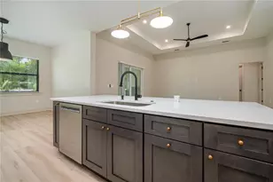 5410 Parker Estates Loop, Lakeland, FL 33811 - Photo 10