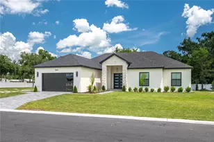5410 Parker Estates Loop, Lakeland, FL 33811 - Photo 2