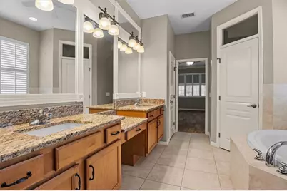 8281 Lake James Drive, Lakeland, FL 33810 - Photo 26