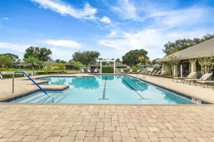 8281 Lake James Dr, Lakeland, FL 33810 - Photo 46