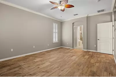 8281 Lake James Drive, Lakeland, FL 33810 - Photo 20
