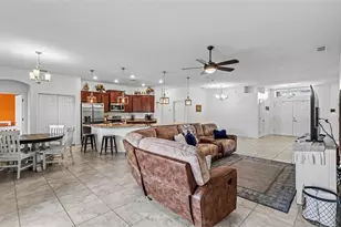 4129 Timber Vly Wy, Lakeland, FL 33811 - Photo 10