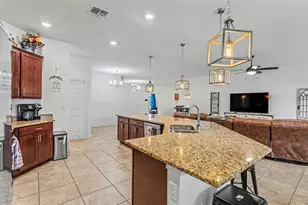 4129 Timber Vly Wy, Lakeland, FL 33811 - Photo 14