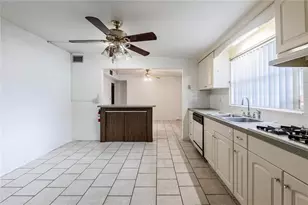 2608 Trinity Cir NW, Winter Haven, FL 33881 - Photo 14