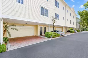 9872 Meadow Field Cir, Tampa, FL 33626 - Photo 1