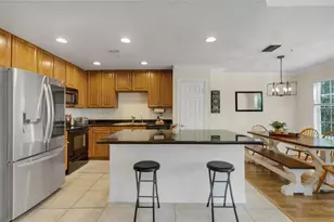 9872 Meadow Field Cir, Tampa, FL 33626 - Photo 8