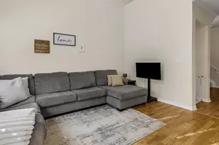 9872 Meadow Field Cir, Tampa, FL 33626 - Photo 6