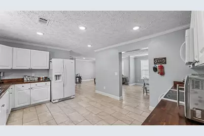 3734 Pioneer Trails Drive, Lakeland, FL 33810 - Photo 10
