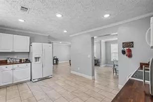 3734 Pioneer Trails Dr, Lakeland, FL 33810 - Photo 10
