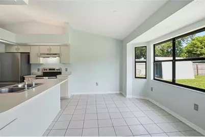 734 Lamp Post Lane, Lakeland, FL 33809 - Photo 6