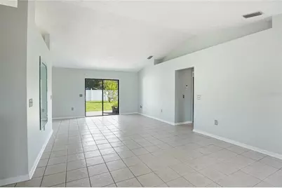 734 Lamp Post Lane, Lakeland, FL 33809 - Photo 4