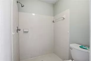 734 Lamp Post Ln, Lakeland, FL 33809 - Photo 12