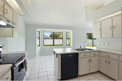 734 Lamp Post Lane, Lakeland, FL 33809 - Photo 8