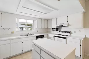 3433 Glen Abbey Ln, Lakeland, FL 33810 - Photo 10