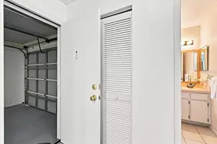 2033 Long Boat Dr, Lakeland, FL 33810 - Photo 40