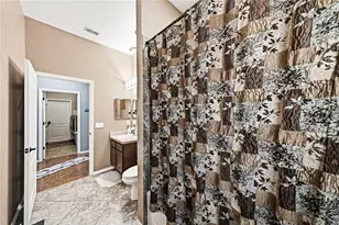 1236 Evergreen Park Cir, Lakeland, FL 33813 - Photo 64
