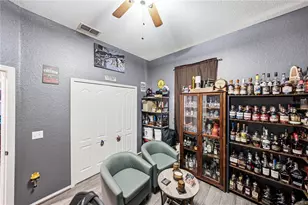 1236 Evergreen Park Cir, Lakeland, FL 33813 - Photo 68