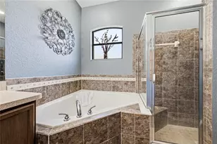 1236 Evergreen Park Cir, Lakeland, FL 33813 - Photo 56