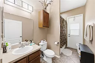 1236 Evergreen Park Cir, Lakeland, FL 33813 - Photo 48