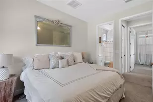 652 Kenneth Way, Tarpon Springs, FL 34689 - Photo 34