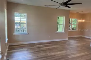 1137 Dorothy St, Lakeland, FL 33815 - Photo 4