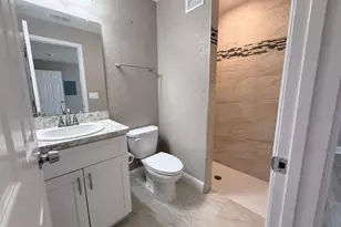 1139 Sycamore St, Lakeland, FL 33815 - Photo 8