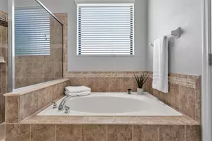 1826 Altavista Cir, Lakeland, FL 33810 - Photo 24