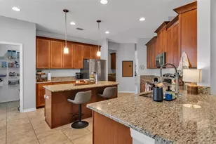 1826 Altavista Cir, Lakeland, FL 33810 - Photo 8