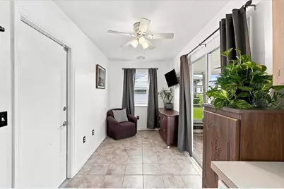 1837 Prairie Dunes Circle S, Lakeland, FL 33810 - Photo 16