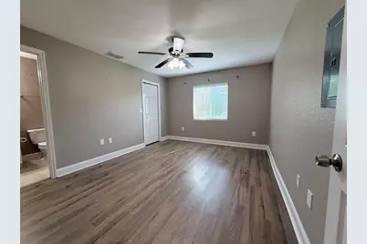 1137 Sycamore Street, Lakeland, FL 33815 - Photo 6