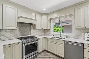 1522 Del Crest Pl, Lakeland, FL 33803 - Photo 14