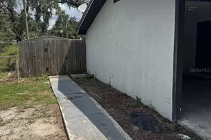 415 Boger Blvd N, Lakeland, FL 33803 - Photo 32