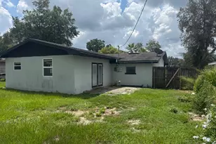 415 Boger Blvd N, Lakeland, FL 33803 - Photo 4