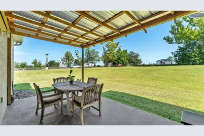 36431 Florrie Mae Lane, Dade City, FL 33523 - Photo 56