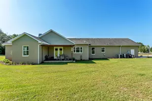 36431 Florrie Mae Ln, Dade City, FL 33523 - Photo 54