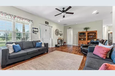 36431 Florrie Mae Lane, Dade City, FL 33523 - Photo 8