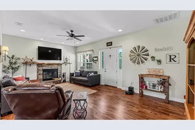 36431 Florrie Mae Lane, Dade City, FL 33523 - Photo 6
