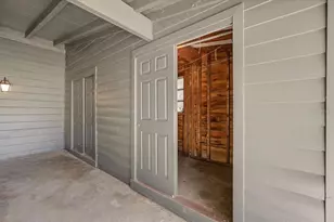 1402 Phyllis St, Lakeland, FL 33803 - Photo 22