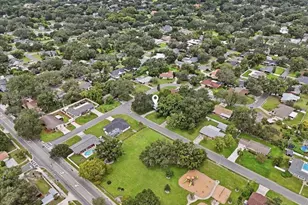 1402 Phyllis St, Lakeland, FL 33803 - Photo 32