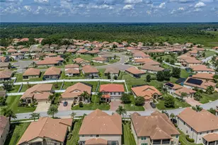 1902 Via Lago Dr, Lakeland, FL 33810 - Photo 2