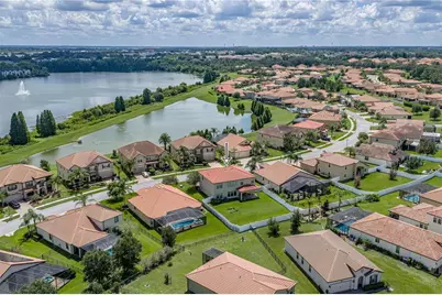 1902 Via Lago Drive, Lakeland, FL 33810 - Photo 4