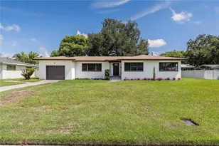 521 Bonnie Dr, Lakeland, FL 33803 - Photo 1